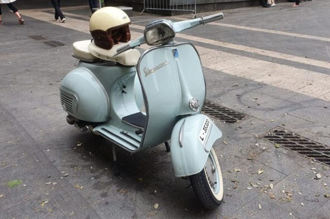 Vespa Limousine