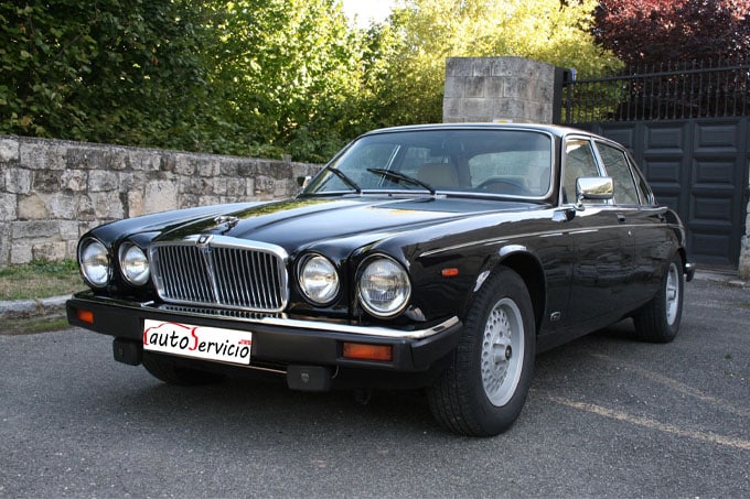 Jaguar Sovereign V12