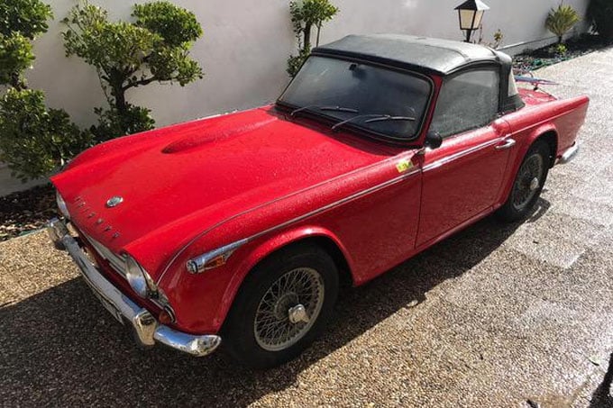 Triumph TR4