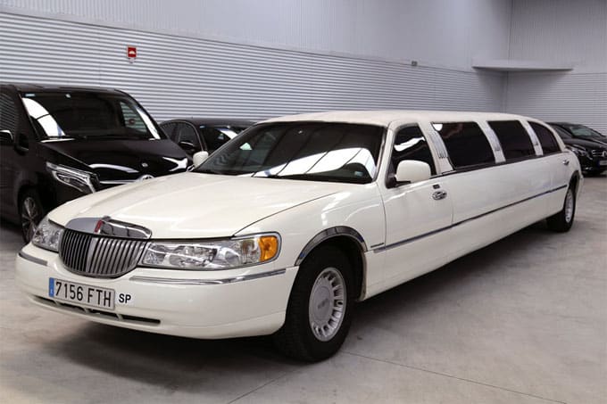 Limusina Lincoln Town Car