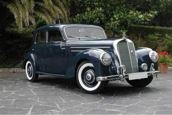 Mercedes 220
