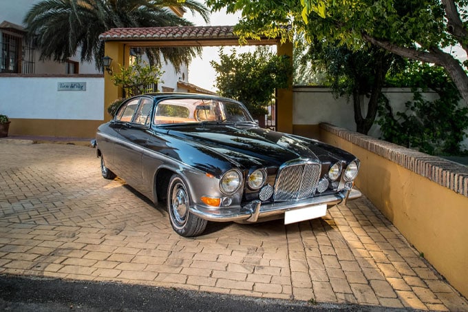 Jaguar MK10 1961