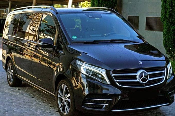MERCEDES BENZ V250