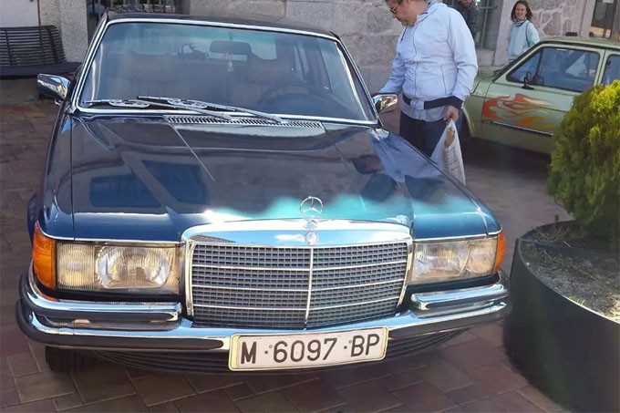 Mercedes 280 SE