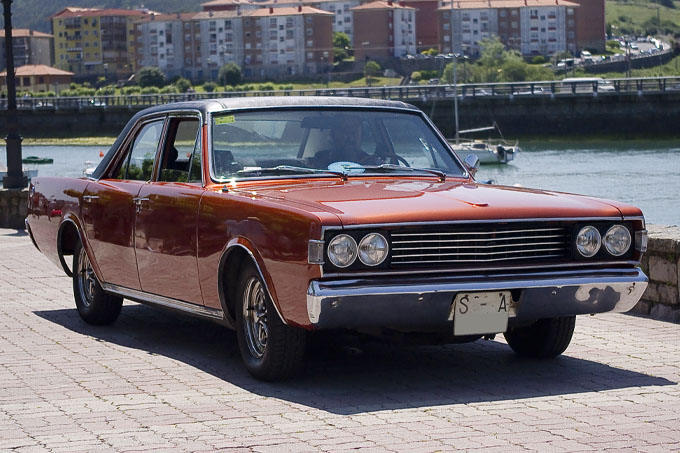 Dodge 3700 GT