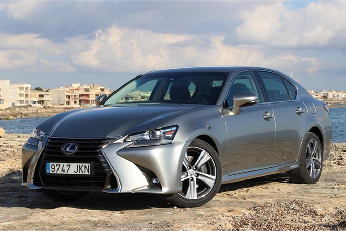 Lexus GS 300h
