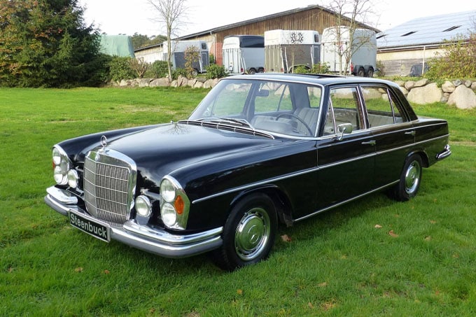 Mercedes SE 250