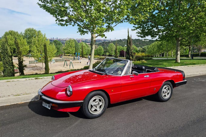 Alfa Romeo Spider