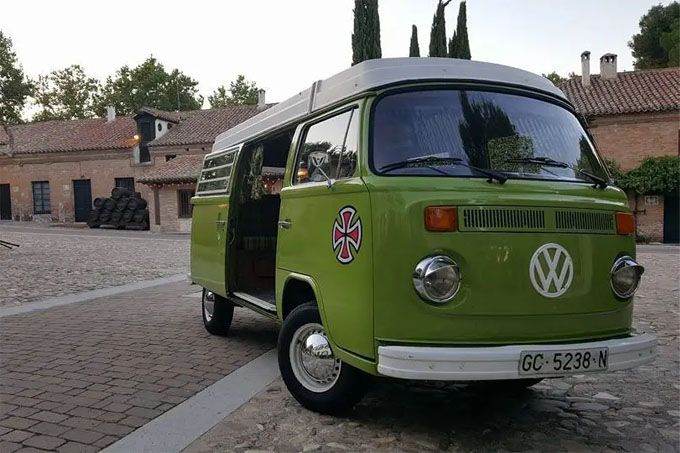 Volkswagen T2 westfalia verde 1978