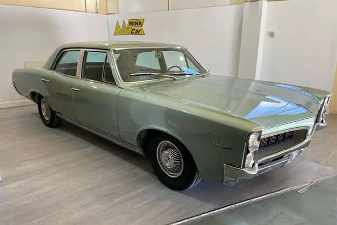 Pontiac Tempest Custom