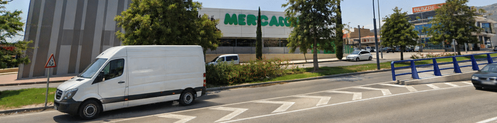 Alquiler de furgonetas en Lorca cerca de la estación